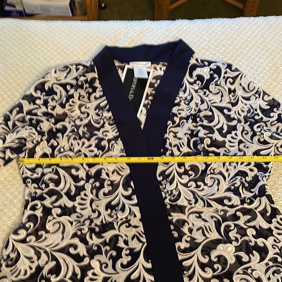 Draper’s & Damon’s 22W Sheer Open Front Topper Jacket Blue White Buroque Design - Picture 12 of 16